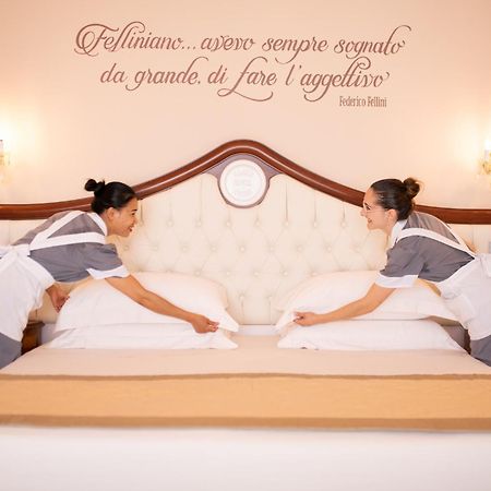 Grand Hotel Римини Экстерьер фото